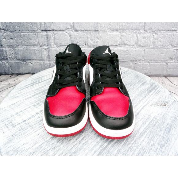 Air Jordan 1 Low Bred Toe GS Gym Red/White Black Youth 7y Women 8.5 Used OG Box main image 11